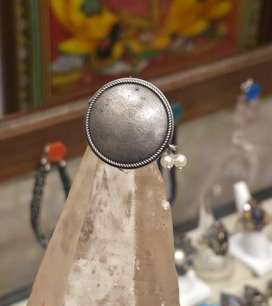 Lunara Modern Disc Ring (Style 2)
