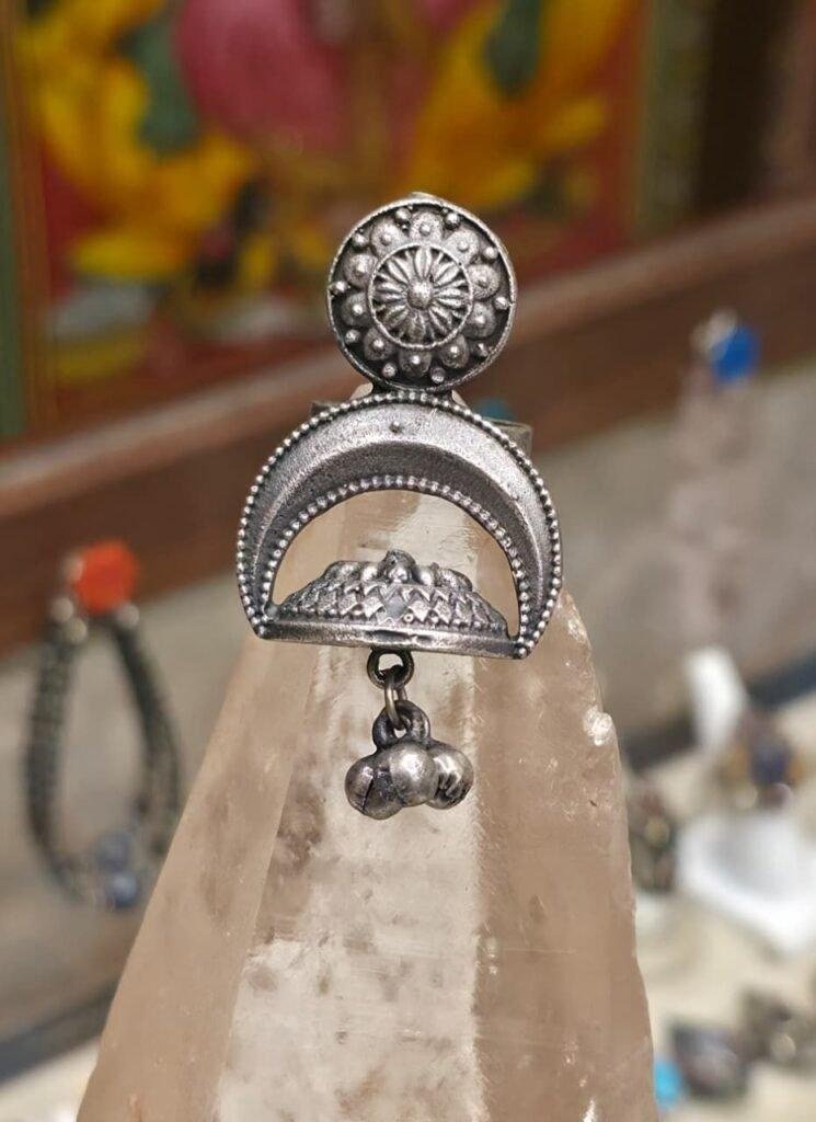 Lunara Modern Disc Ring (Style 9)